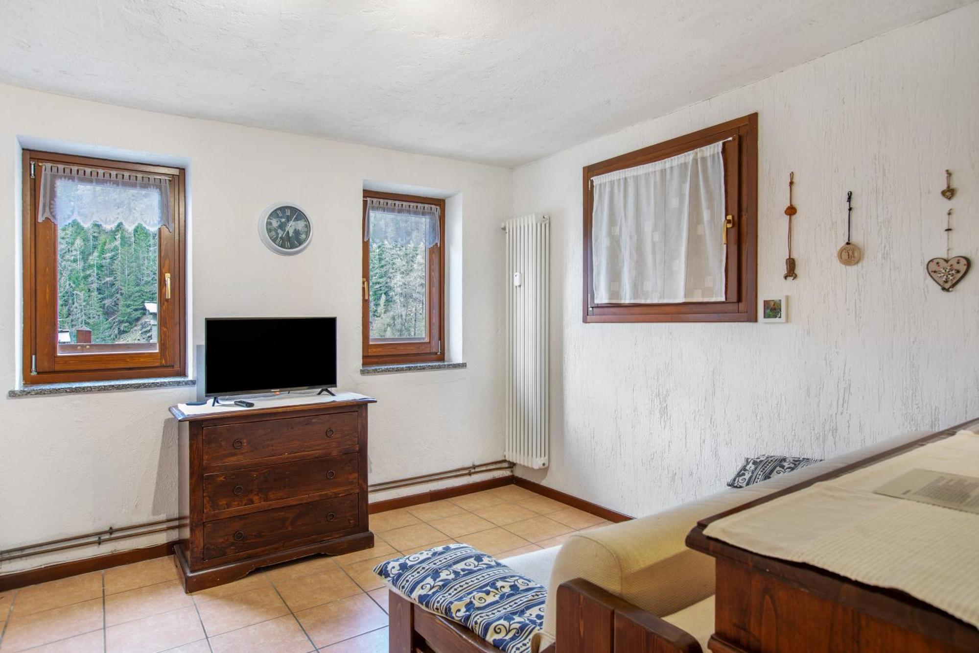 Valtournenche, Monolocale In Centro Apartment